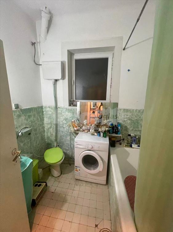 Višenamenski stan sa dvorišnim pristupom, Takovska — 9