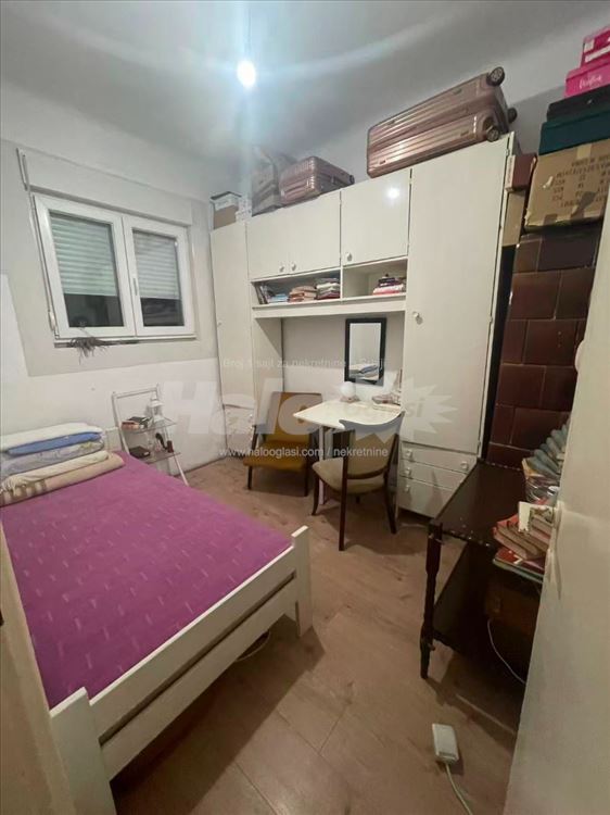 Višenamenski stan sa dvorišnim pristupom, Takovska — 13