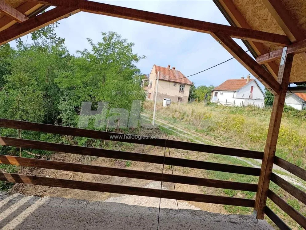 Vikendica u Babama, Ralja — 4