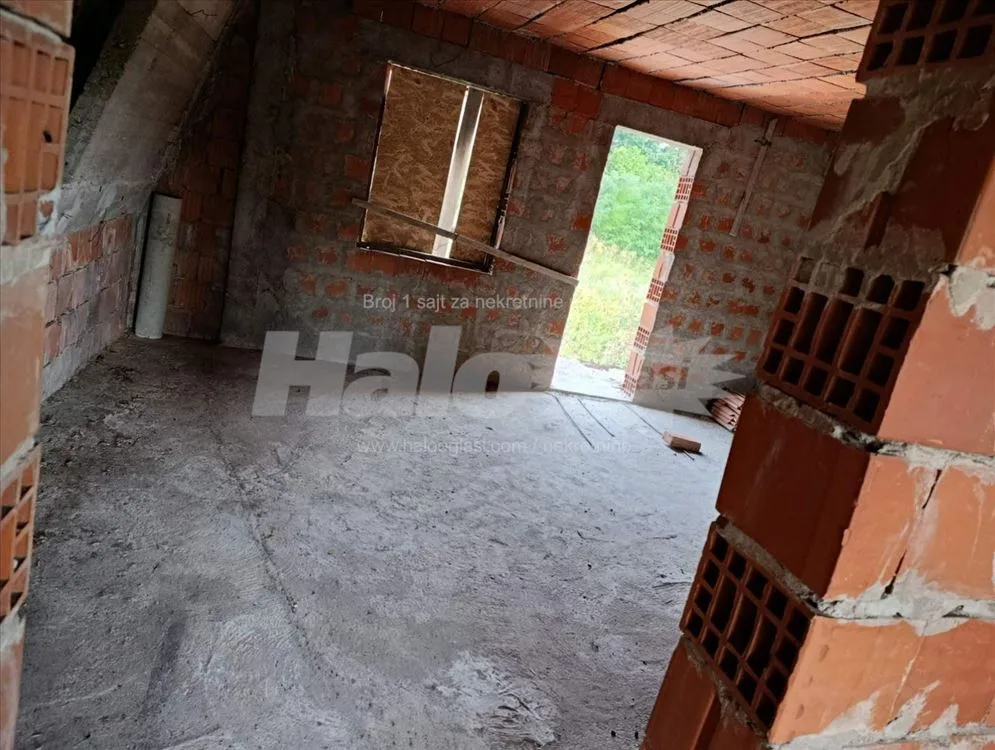 Vikendica u Babama, Ralja — 7