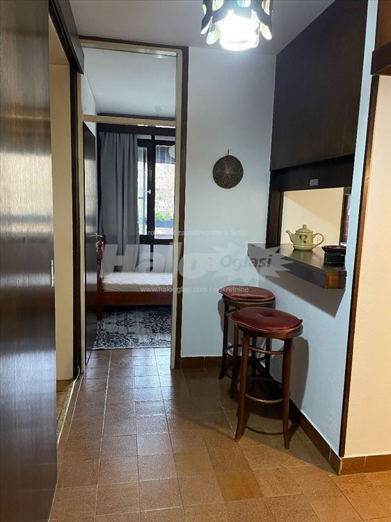 Višnjički venac 74m2, trosoban, prvi sprat — 7