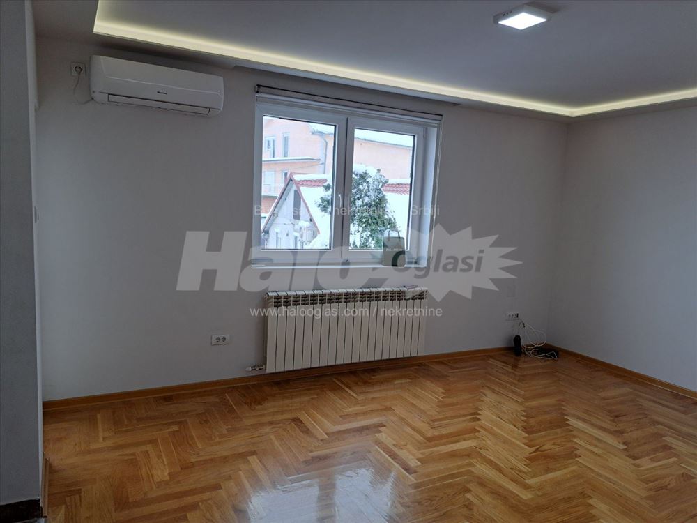 Visnjica, 46m2, prazan + parking mesto — 4