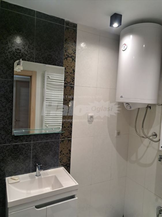 Visnjica, 46m2, prazan + parking mesto — 7