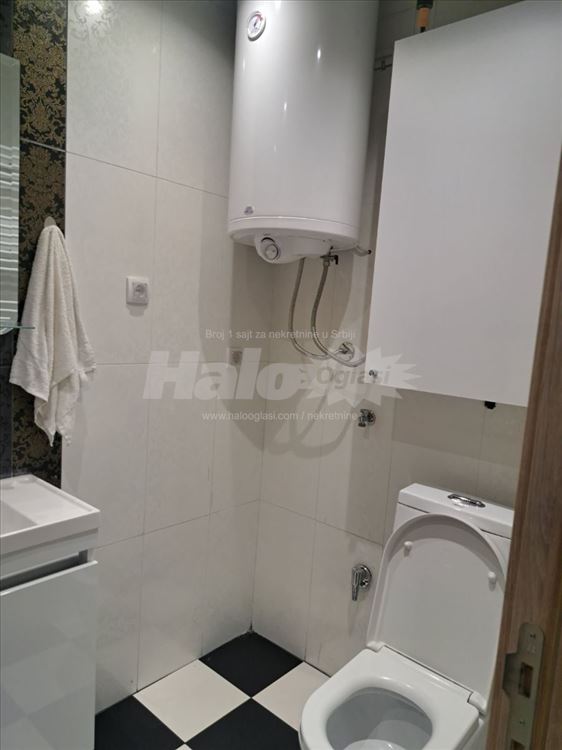 Visnjica, 46m2, prazan + parking mesto — 8