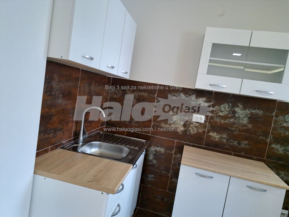 Visnjica, 46m2, prazan + parking mesto — 10