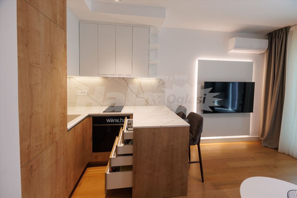 Viva Residences Lux garsonjera sa garažnim mestom — 3