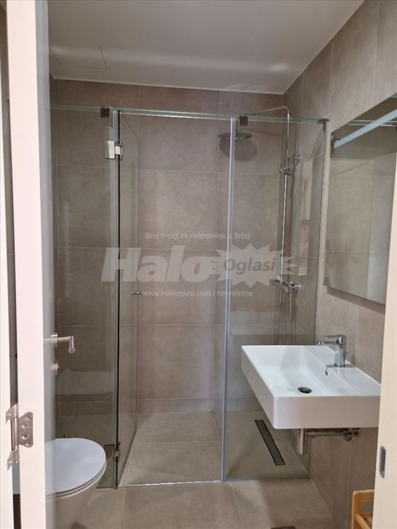 Viva Residences potpuno nov stan sa garazom — 4