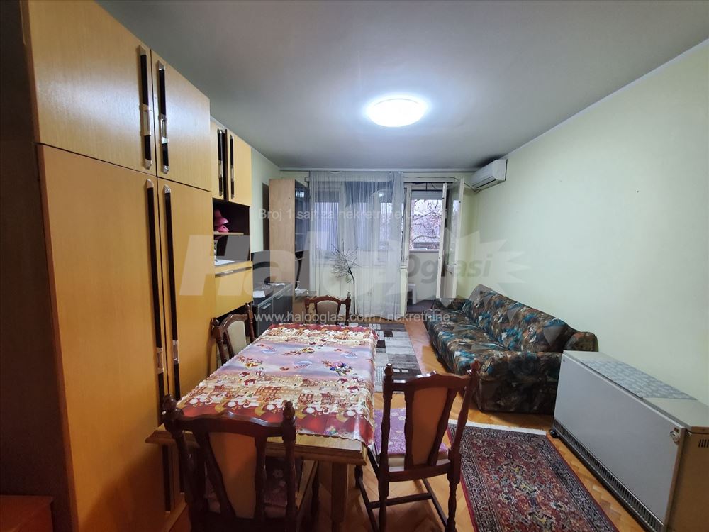 Vlasnik: 2.0  II sp. terasa,  TA — 9