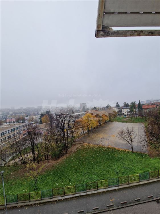 Vlasnik prodaje uknjižen stan 38m2+2m2 terasa — 12