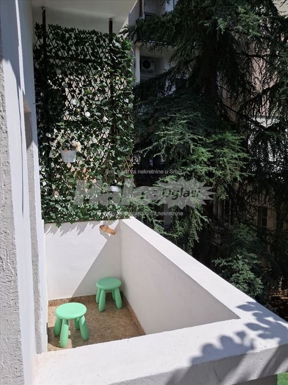 VLASNIK – Vračar, Niška, šarmantan,dvosoban, 41m2 — 3