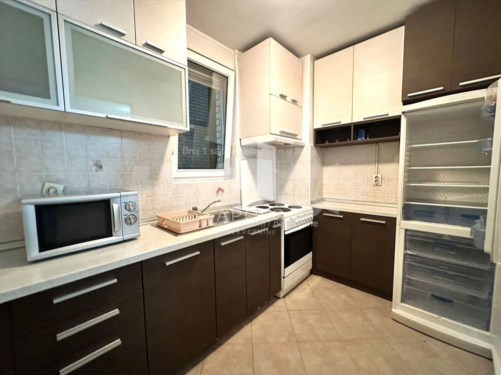 Voždovac, 3.0, novogradnja, namešten,odmah useljiv — 2