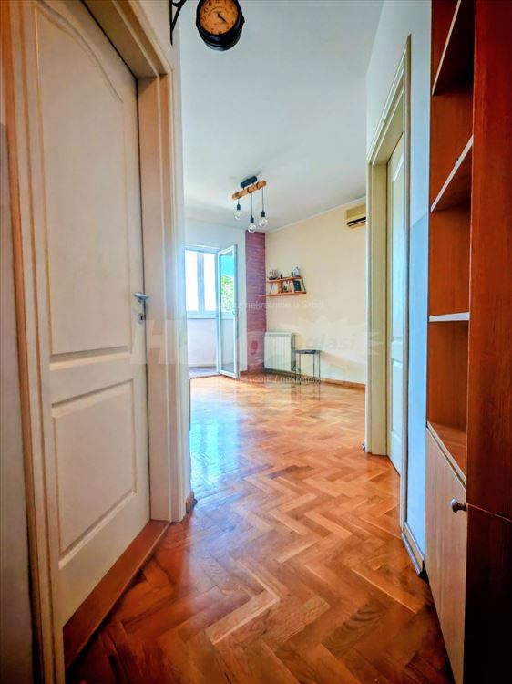 Voždovac, 37 kvadrata — 10