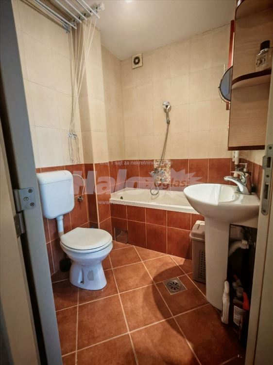 Voždovac, 37 kvadrata — 12
