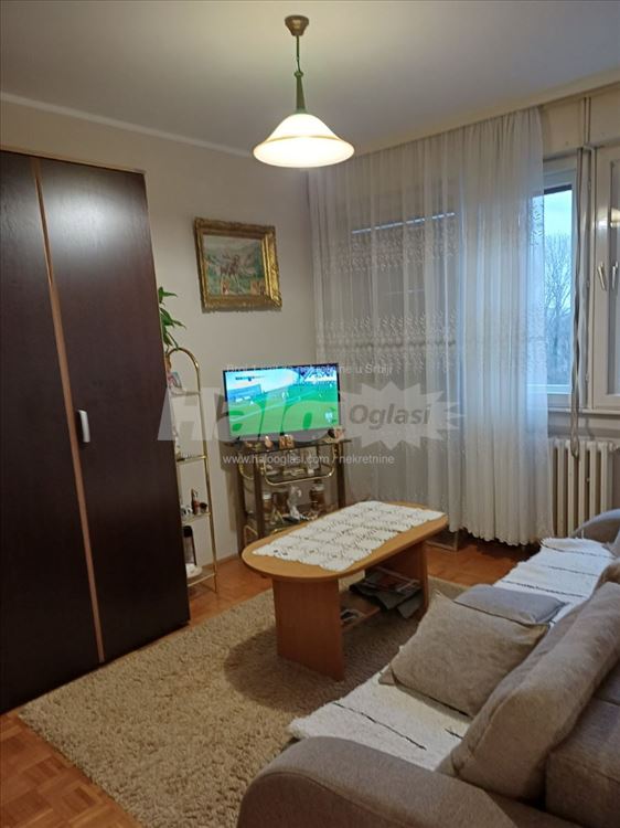 Voždovac, Faramaceutski fakultet, Vojvode Stepe — 6