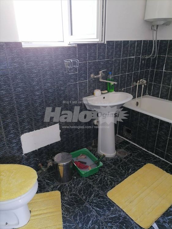 Voždovac, Jajinci, trosoban stan — 7