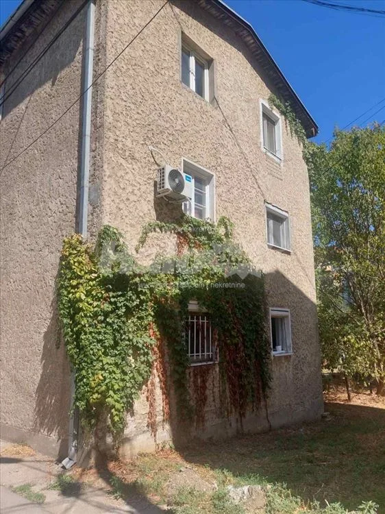 Voždovac, jednoiposoban, 32 m2, PR, TA, uknjižen — 9