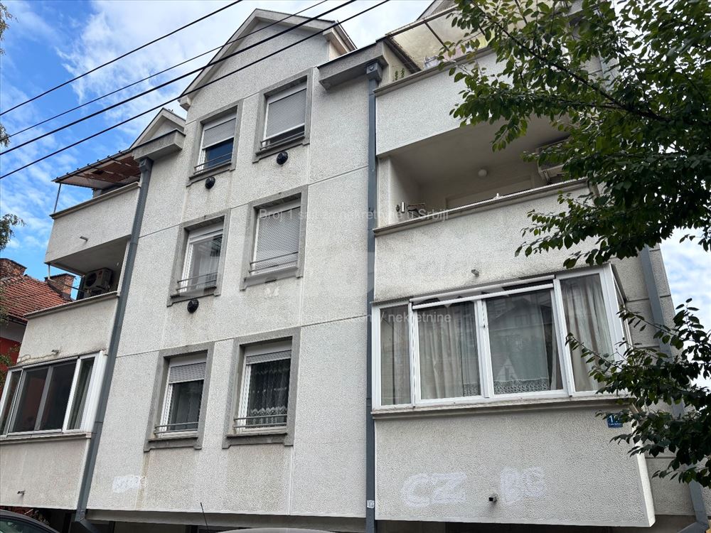 Voždovac, Ljube Šercera, 65 m2 + 5 m2 terasa — 12