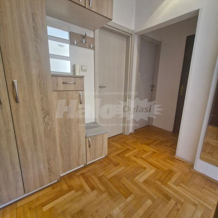 Voždovac, Medaković, 3.0, renoviran, 62m2 — 9