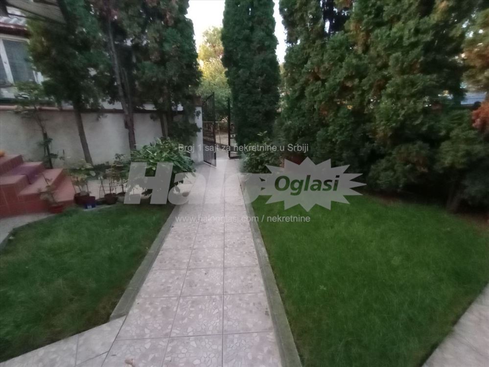 Voždovac, preko puta opštine, jednoiposoban stan — 3
