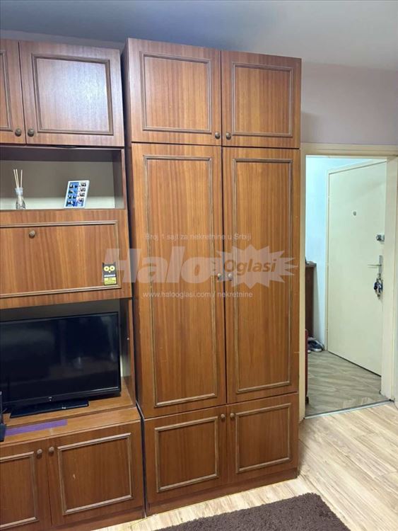 Voždovac – renoviran stan 36 m² – odlična prilika — 4