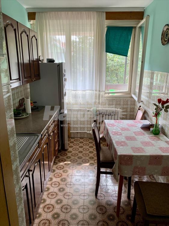 Voždovac, ugao Vitanovačke i Braće jerković, 2,5 — 4