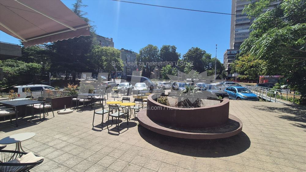 Voždovac - vrhunski poslovni prostor — 12