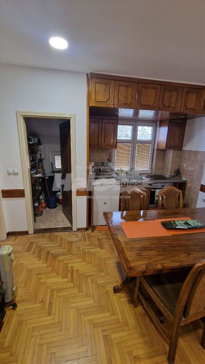 Voždovac,Autokomanda,Jovana Popovica 1a,73m2 — 3