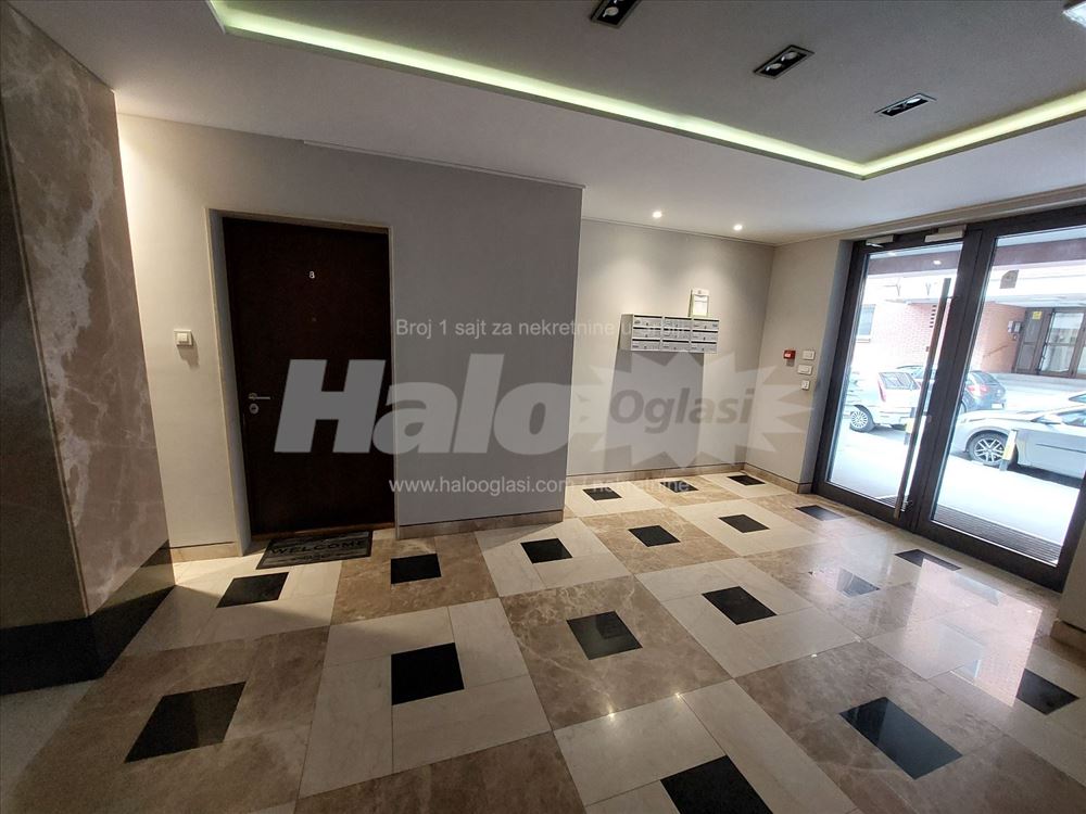 Vojvode Brane,izuzetan,lux,moderan, 2 nivoa,70 m2 — 12