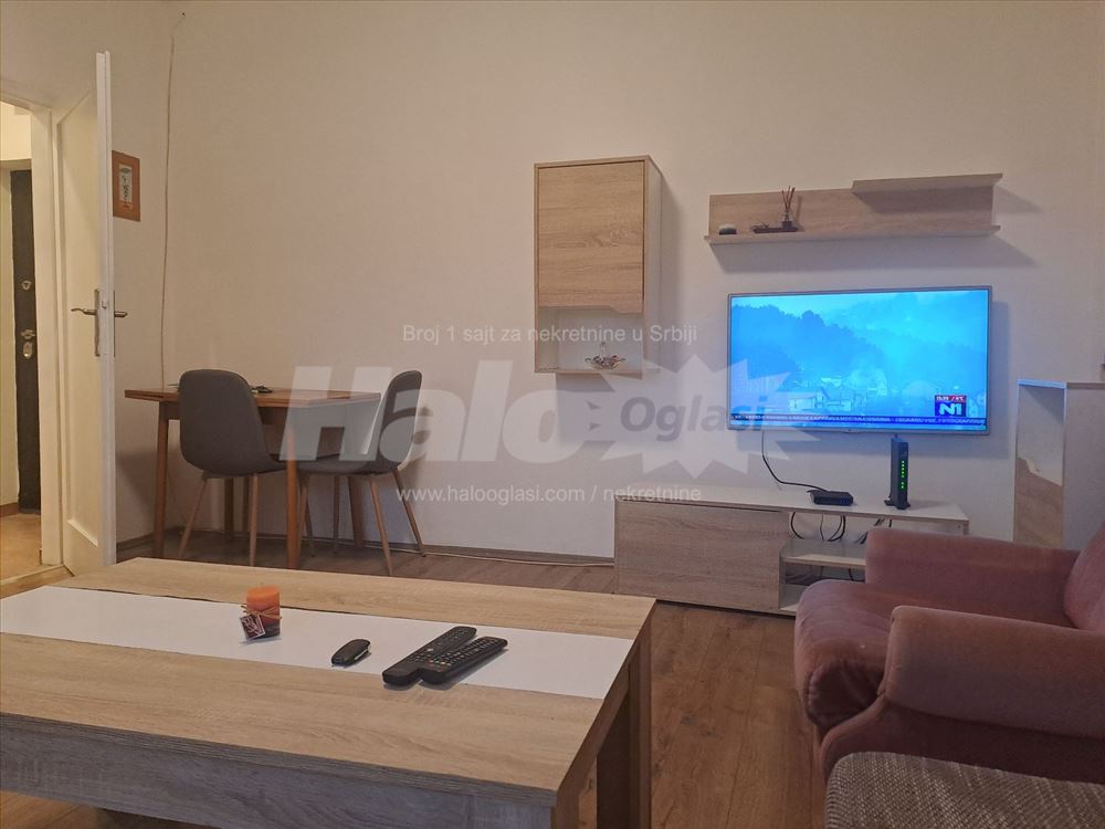 Vojvode Stepe kod Više Elektrotehničke — 3