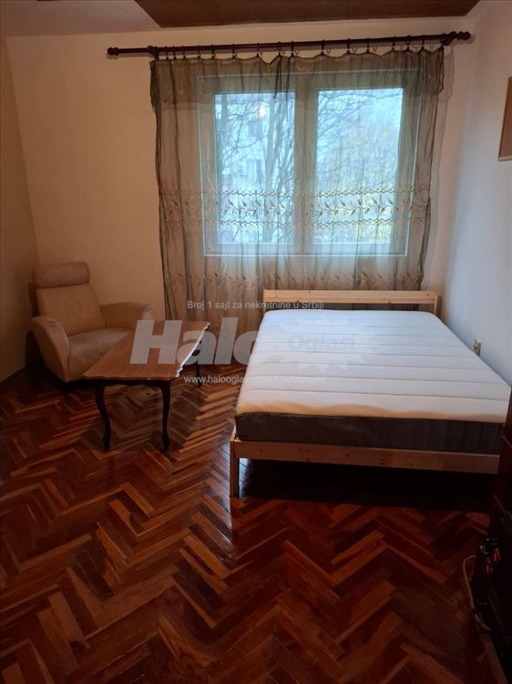 Vozdovac, 1,5 stan — 7