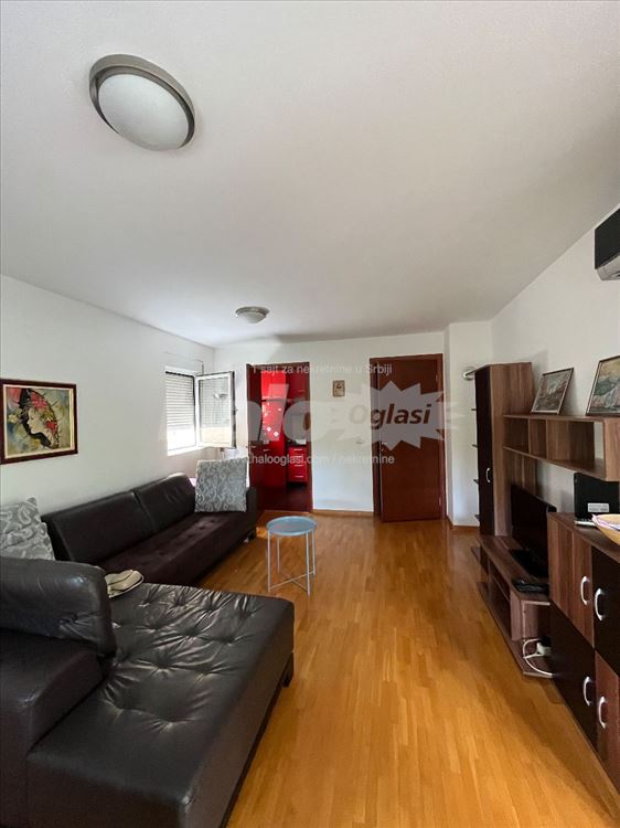 Vozdovac,65m2,parking,trostrano orijentisan — 3