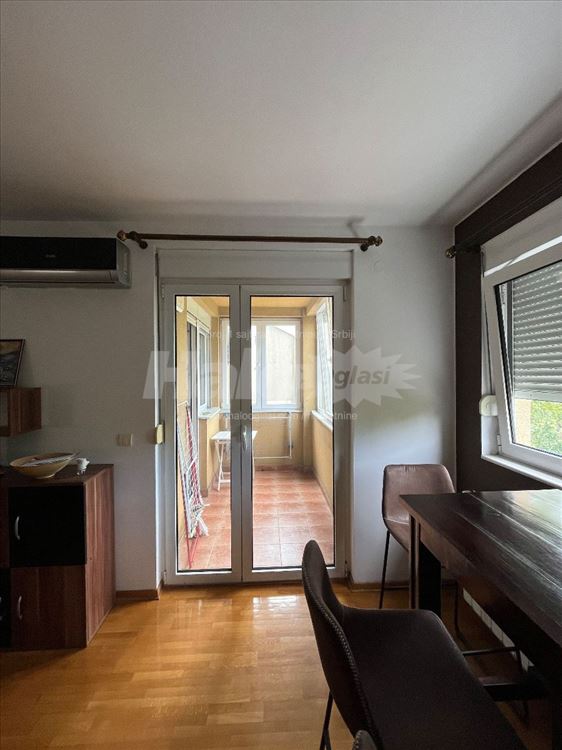 Vozdovac,65m2,parking,trostrano orijentisan — 4