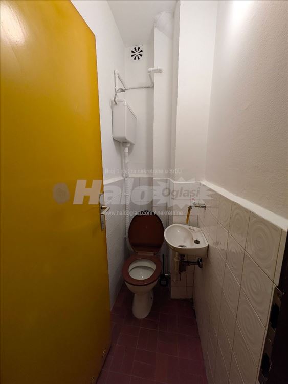 Voždovac, Braće Jerković – Prostran trosoban stan — 12