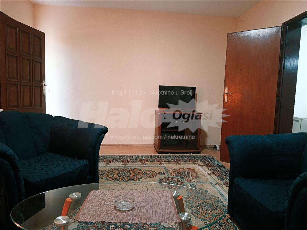 Voždovac, Jajinci,sprat u kući 100m2,namešten — 2