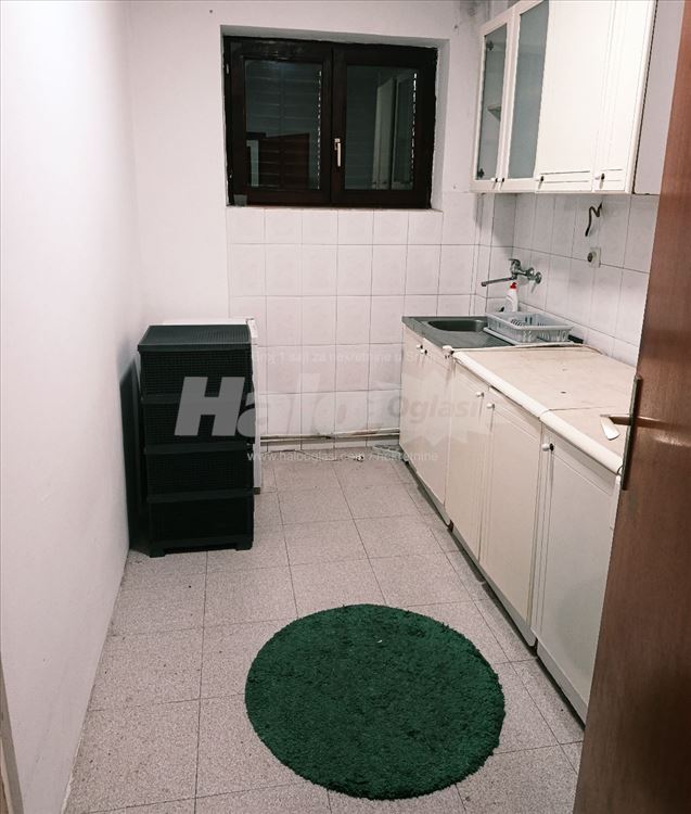 Voždovac, Jajinci,sprat u kući 100m2,namešten — 8