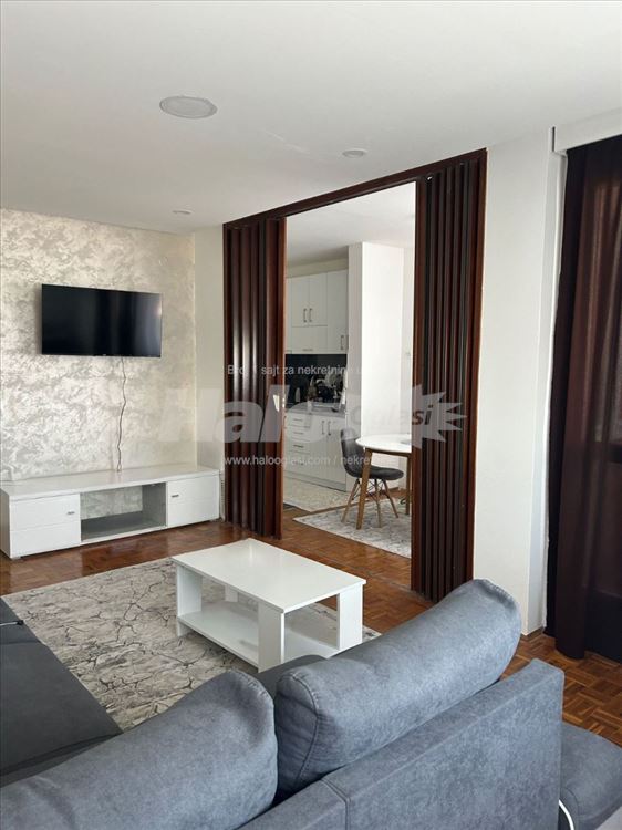 VOZDOVAC LUX 2.5 stan kod Saobracajnog fakulteta — 3