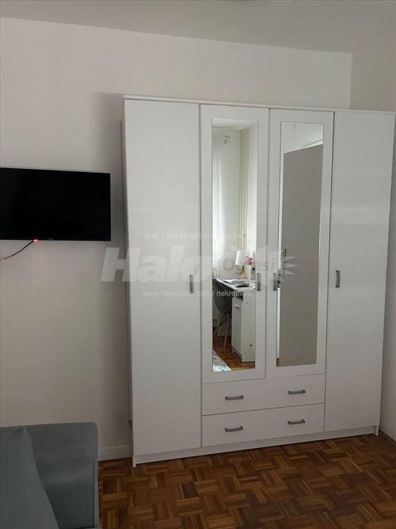 VOZDOVAC LUX 2.5 stan kod Saobracajnog fakulteta — 15