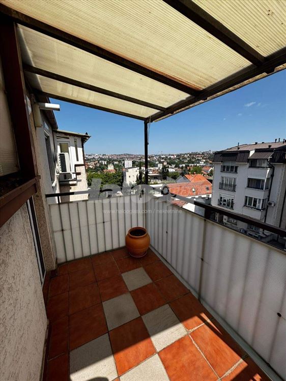 Vozdovacka crkva,odmah useljiv,opremljen i na duze — 10