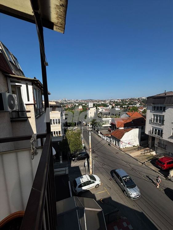 Vozdovacka crkva,odmah useljiv,opremljen i na duze — 11