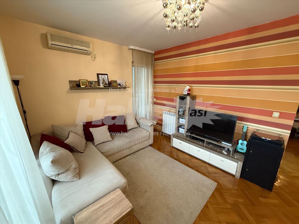 Vračar 2.0, 42 m2 — 5