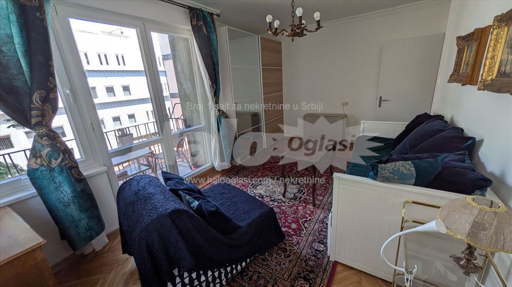 Vračar, 60m2, dve sobe, dve terase, namešten — 2