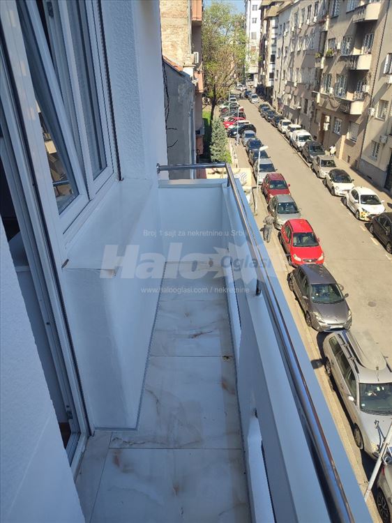 LUX Hram svetog Save, uknjižen, može na kredit — 5