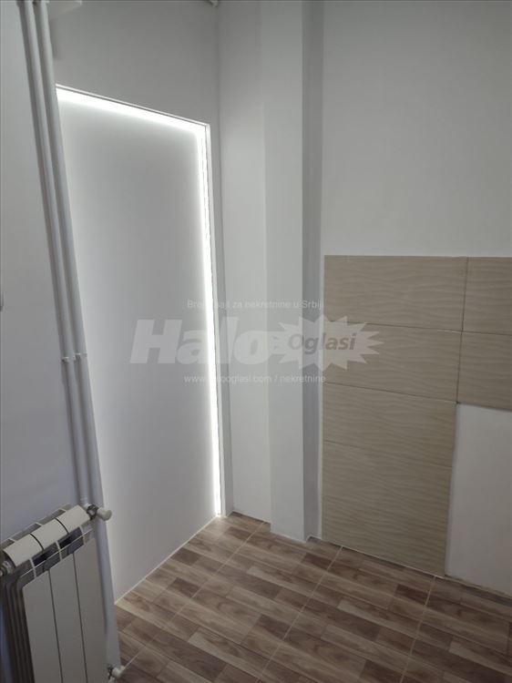 LUX Hram svetog Save, uknjižen, može na kredit — 10