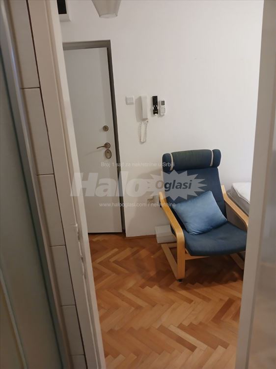 Vračar izdaje se nameštena garsonjera, Mileševska — 3