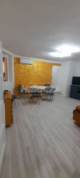 Vračar, Kalenić pijaca, dvosoban stan — 3