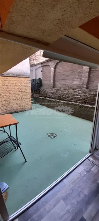 Vračar, Kalenić pijaca, dvosoban stan — 11