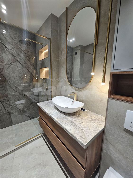 Vračar, KRUNSKA, 62m², Lux, Prelepa zgrada, 2.0 — 5