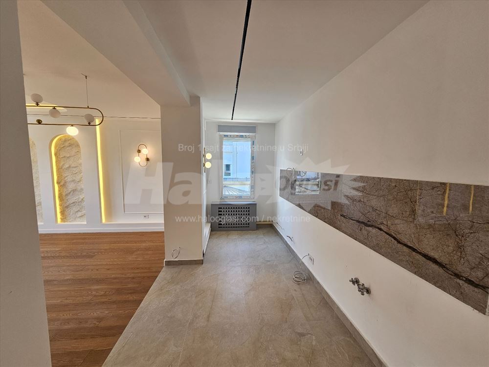 Vračar, KRUNSKA, 62m², Lux, Prelepa zgrada, 2.0 — 10