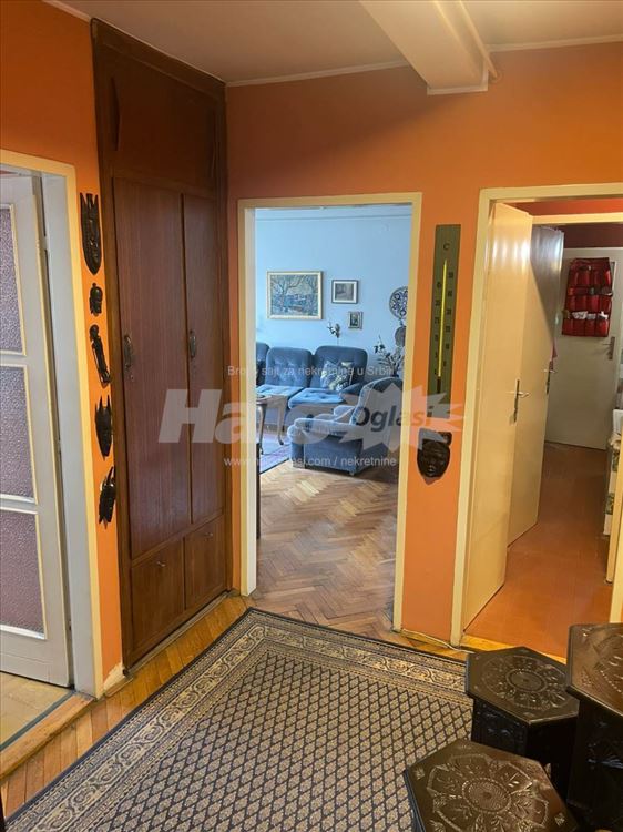 Vračar, Mileševska – prostran trosoban stan 84 m² — 9