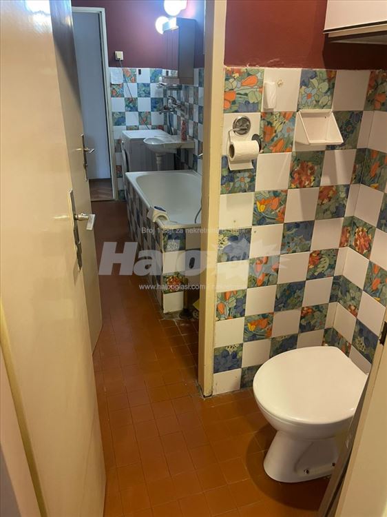 Vračar, Mileševska – prostran trosoban stan 84 m² — 11